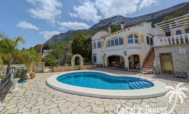 Villa - Wiederverkauf - Denia - Denia