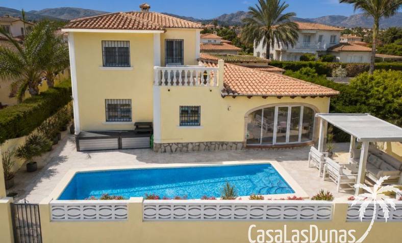 Villa - Wiederverkauf - Denia - Denia