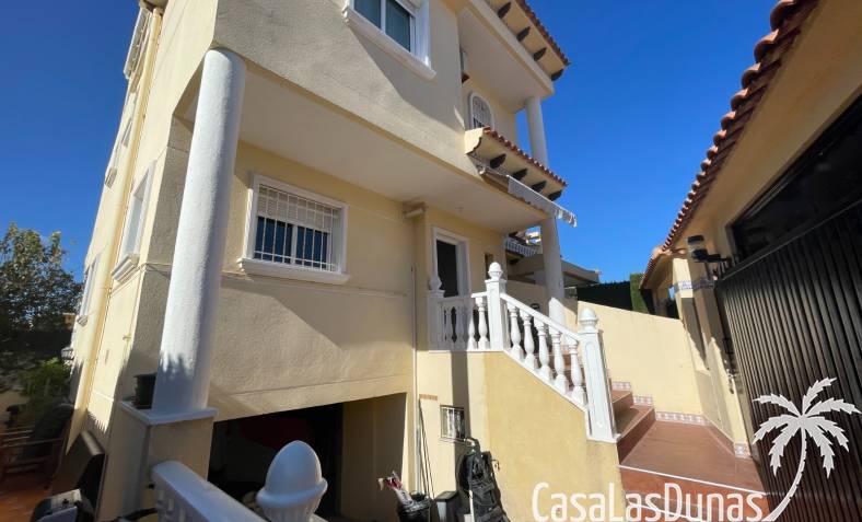 Villa - Wiederverkauf - Guardamar del Segura - CLDZSL-55341