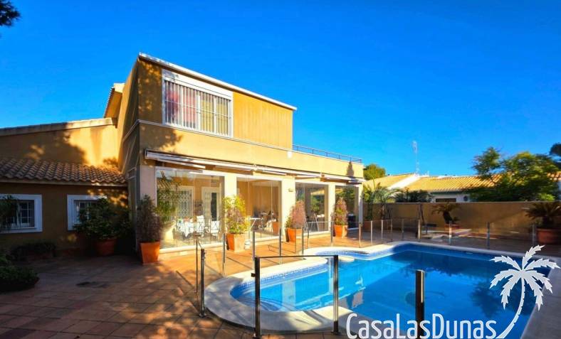 Villa - Wiederverkauf - Orihuela Costa - Orihuela Costa