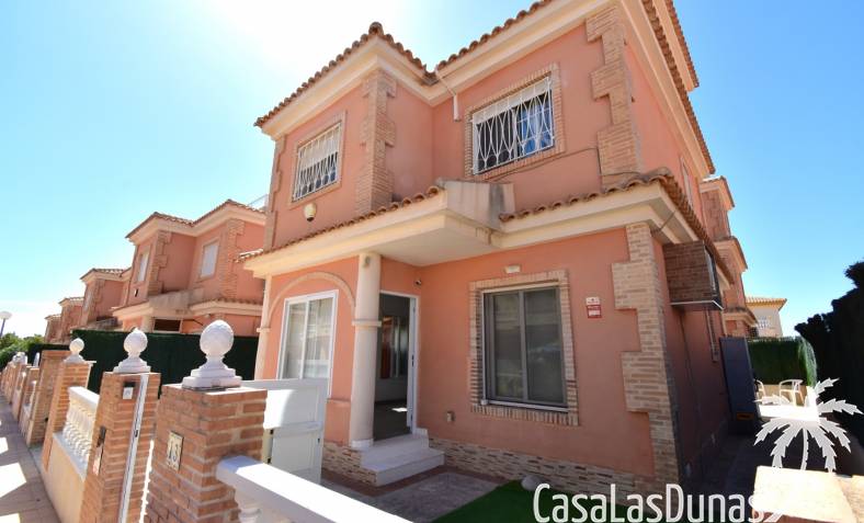 Villa - Wiederverkauf - Orihuela Costa - Playa Flamenca