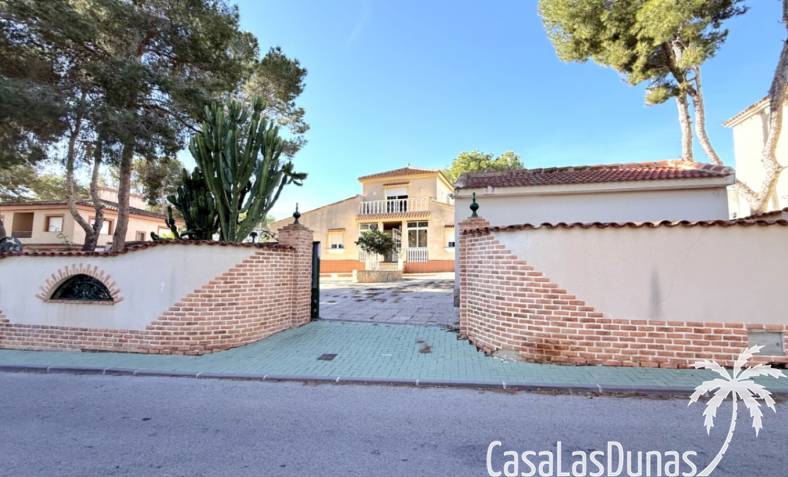 Villa - Wiederverkauf - Pilar de la Horadada - Costa Blanca Sur