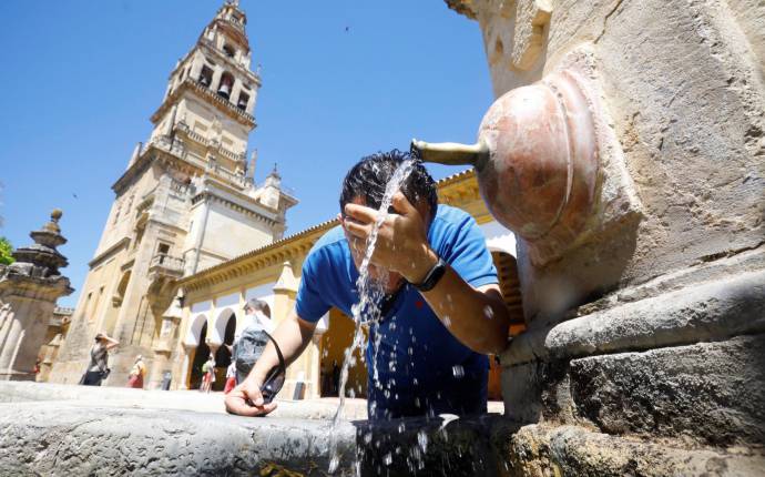 Valencia, Alicante, Málaga y Murcia, en alerta naranja por temperaturas de cerca de 40º