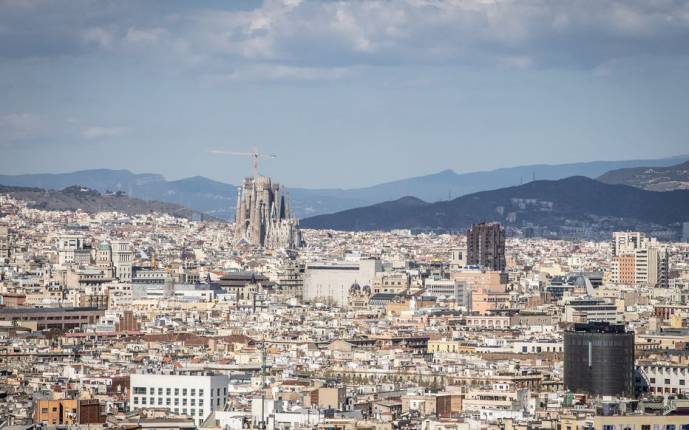 Variant Delta : l’Espagne encourage les Français à venir malgré les réserves du gouvernement