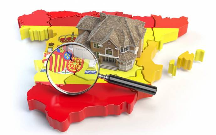 Foreigners are buying homes in Spain again